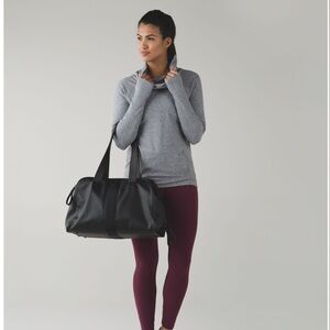 Lululemon Make A Move Long Sleeve Top in Heathered Battleship Gray